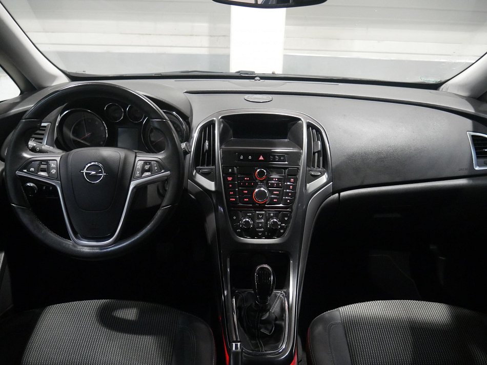 Opel Astra 1.4 T Innovation