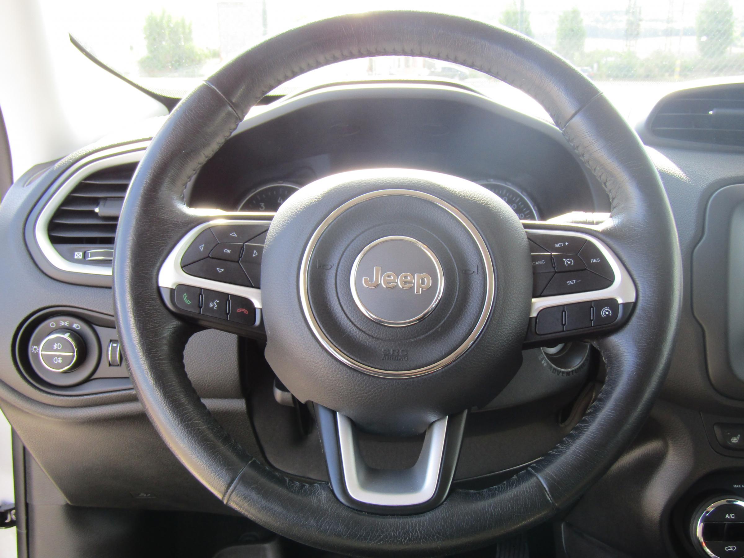 Jeep Renegade, 2017 - pohled č. 11