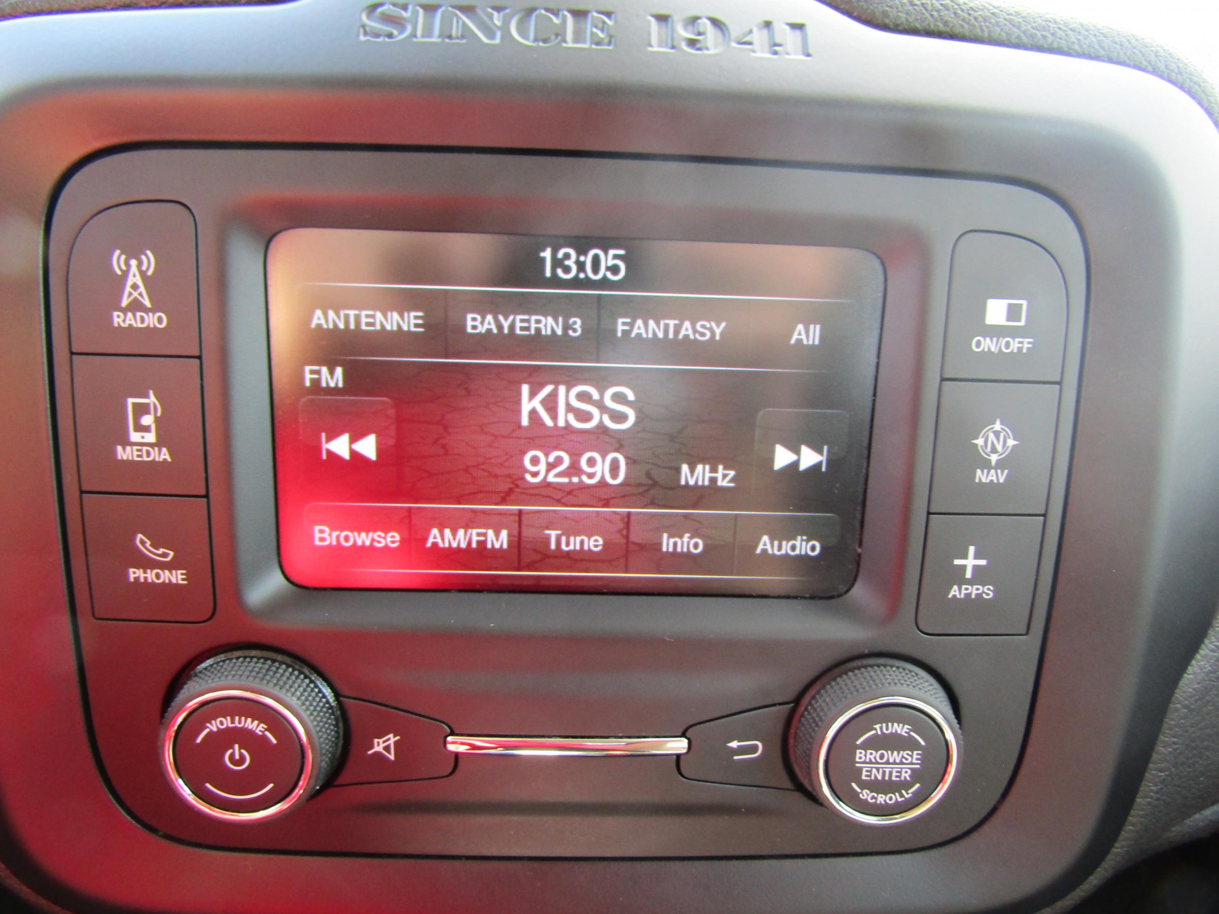 Jeep Renegade, 2017 - pohled č. 12