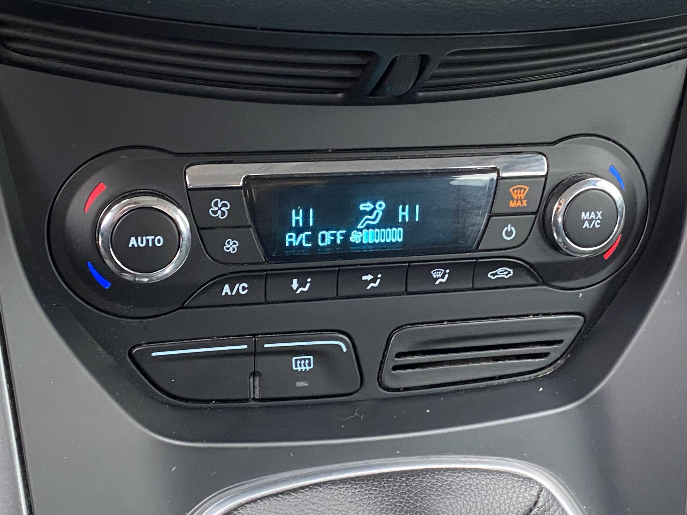 Ford C-MAX, 2015 - pohled č. 14