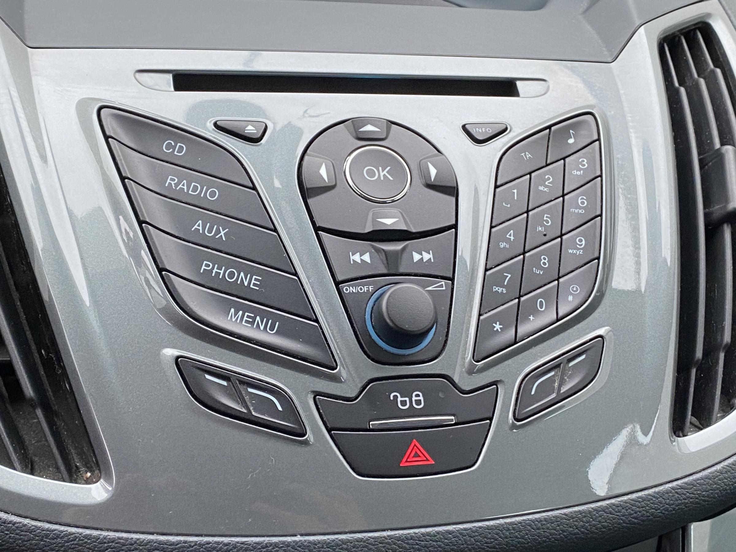 Ford C-MAX, 2015 - pohled č. 15