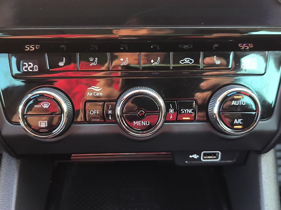 Škoda Octavia III 1.5TSI Clever