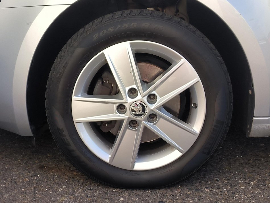 Škoda Octavia III 1.5TSI Clever