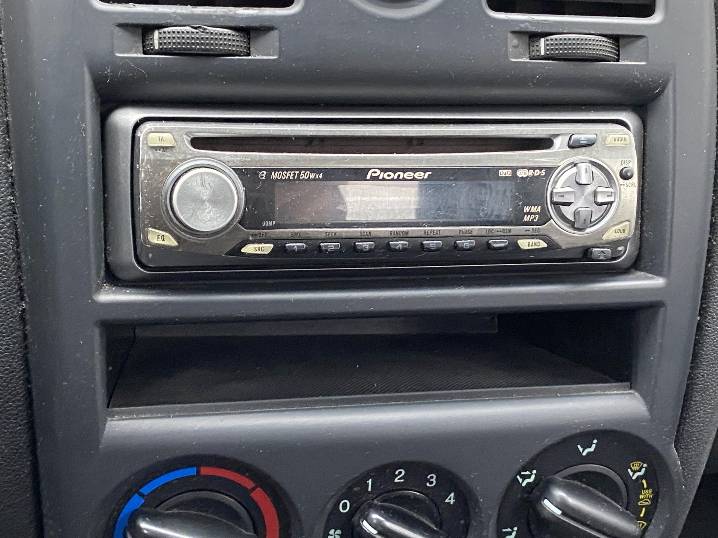 Hyundai ix20, 2014 - pohled č. 14