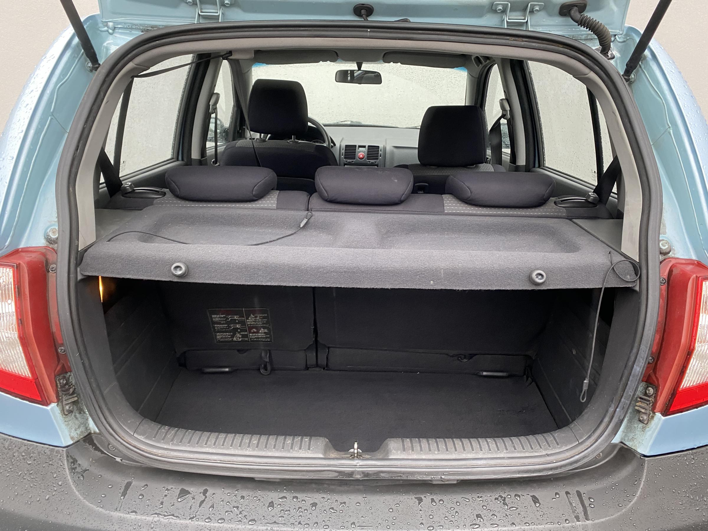 Hyundai ix20, 2014 - pohled č. 7