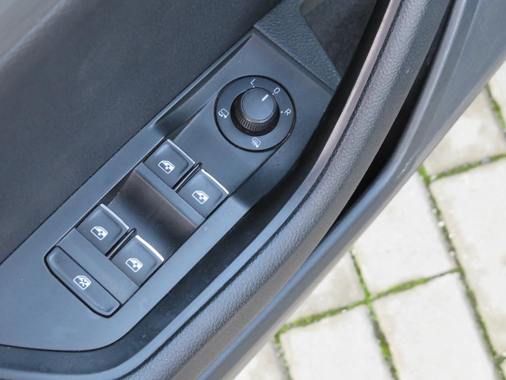 Škoda Superb III 2.0 TDi 