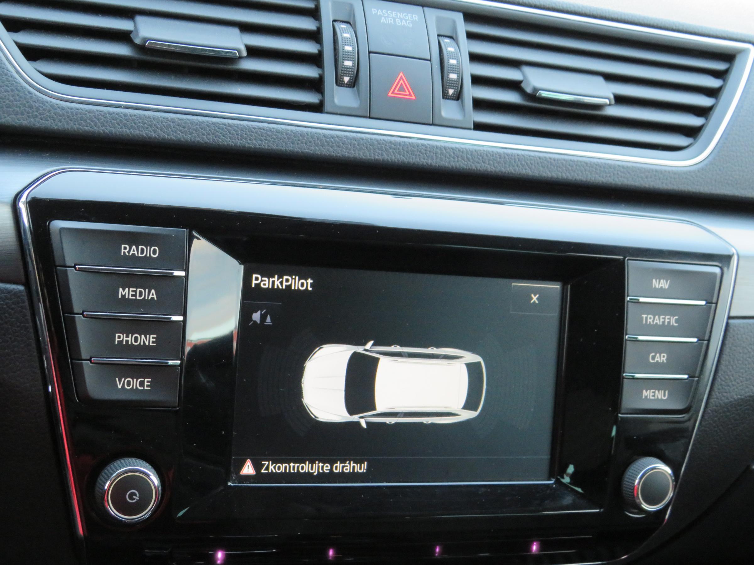 Škoda Superb III, 2016 - pohled č. 23