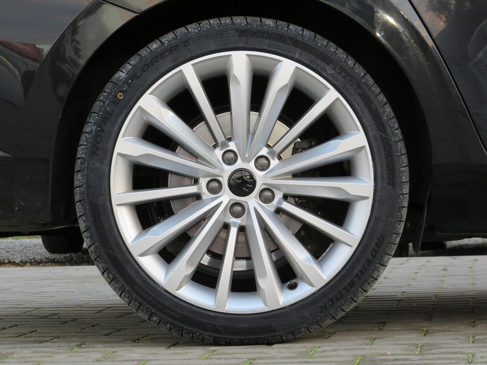 Škoda Superb III 2.0 TDi 