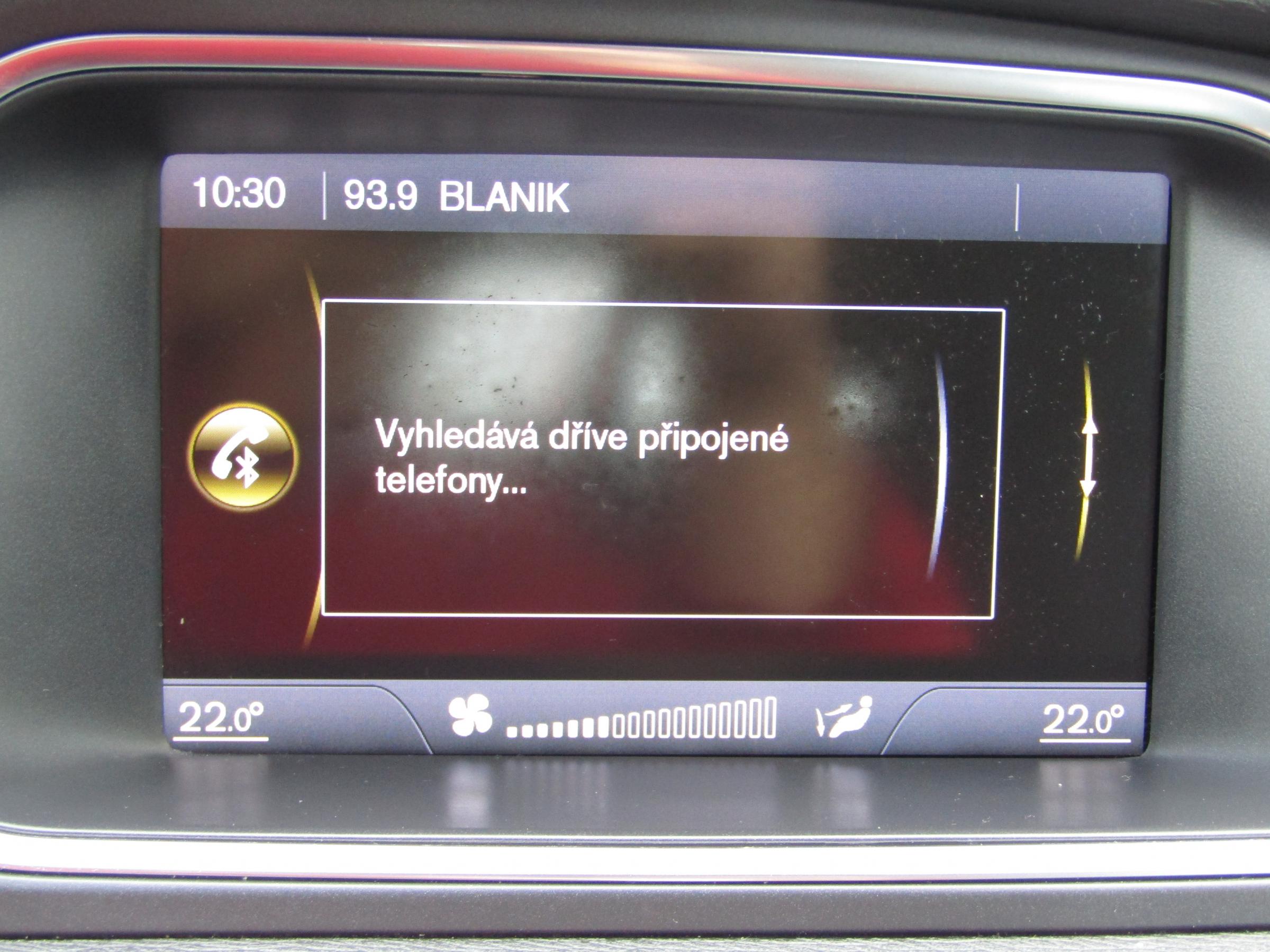 Volvo V40, 2013 - pohled č. 17