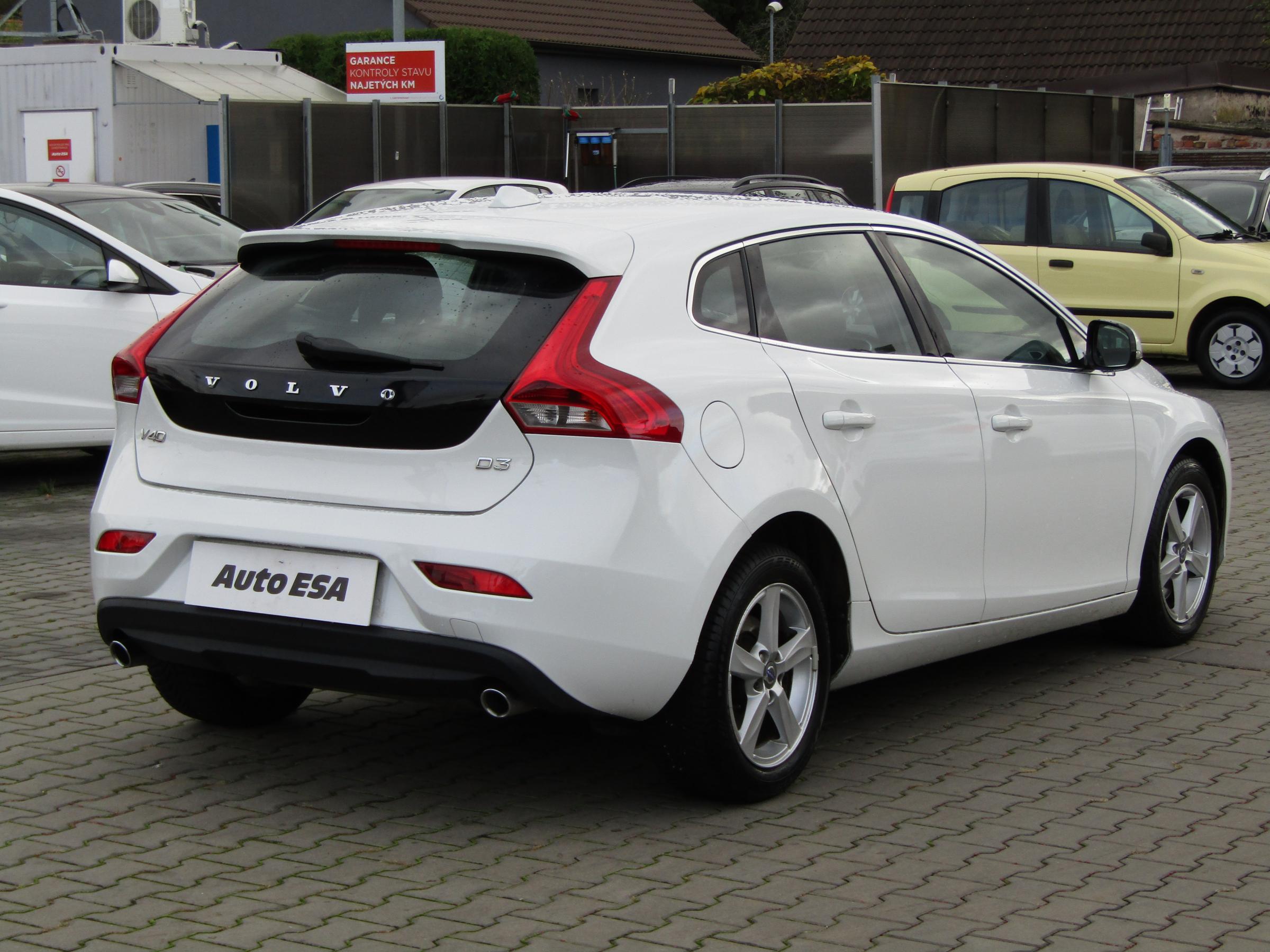 Volvo V40, 2013 - pohled č. 4