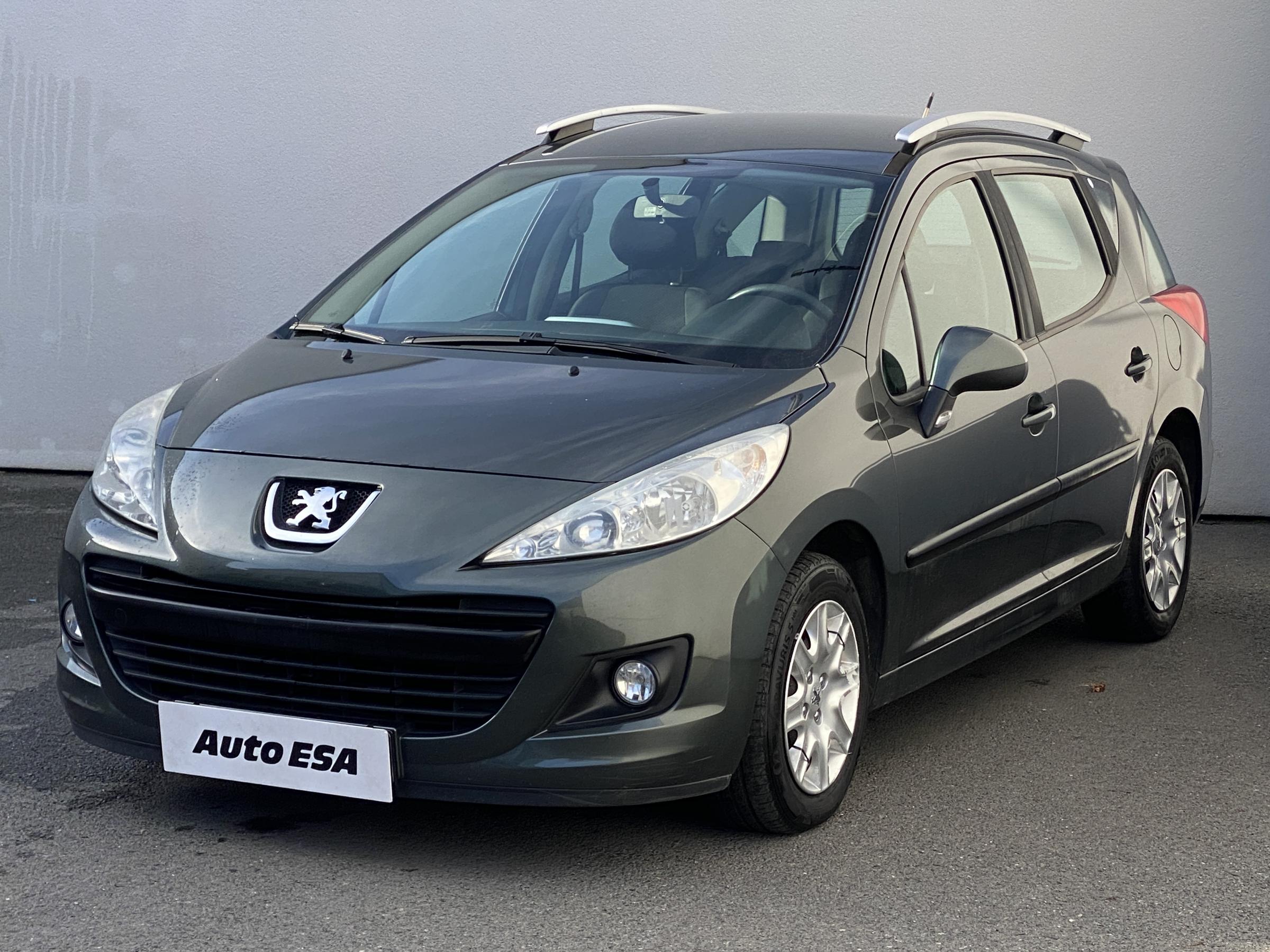 Peugeot 207, 2011 - pohled č. 3