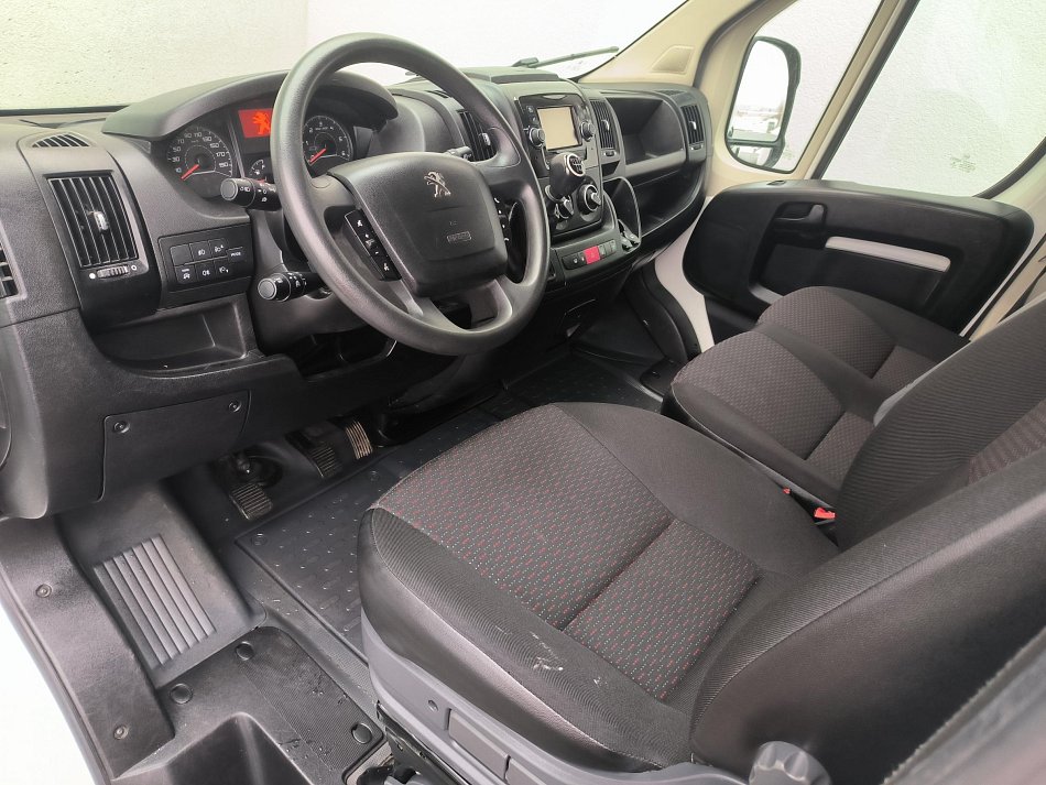 Peugeot Boxer 2.2HDi  L3H2