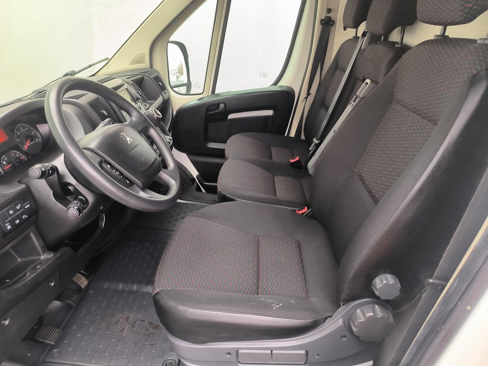 Peugeot Boxer 2.2HDi  L3H2