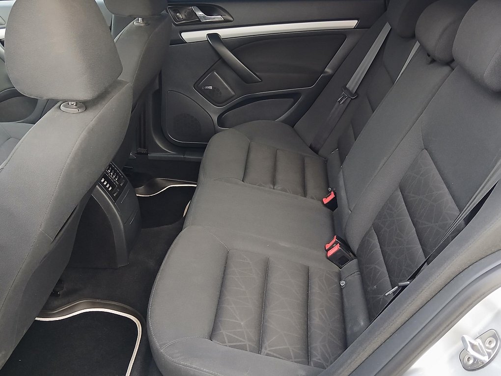 Škoda Octavia II 1.6 TDi Family