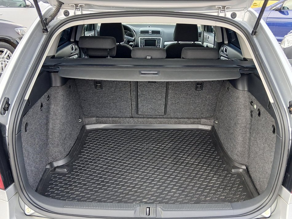 Škoda Octavia II 1.6 TDi Family