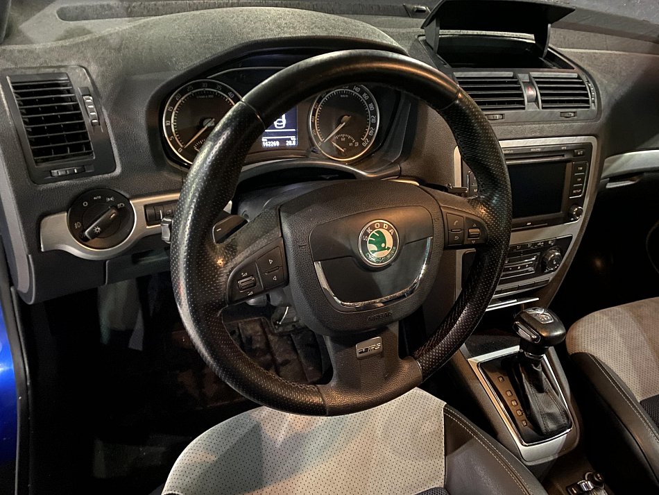 Škoda Octavia II 2.0 TDi RS