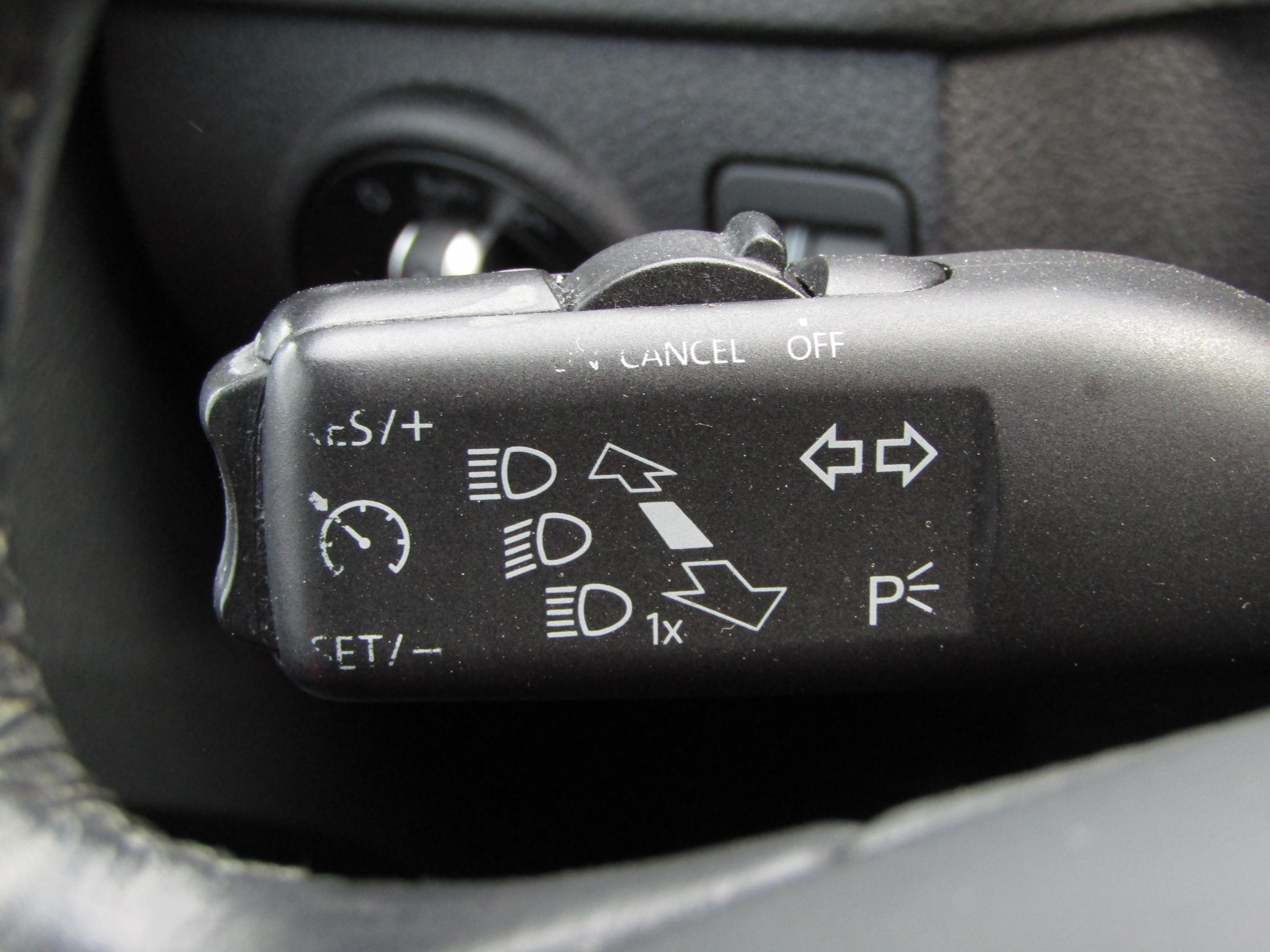 Volkswagen Tiguan, 2014 - pohled č. 13