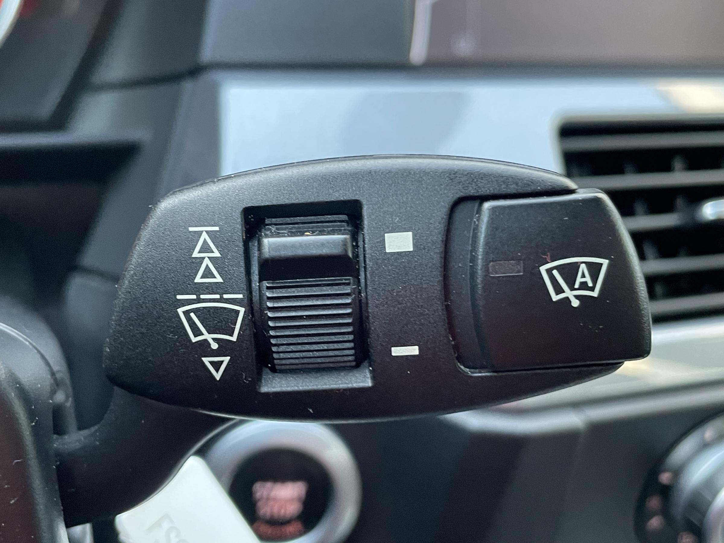 BMW Řada 5, 2010 - pohled č. 20