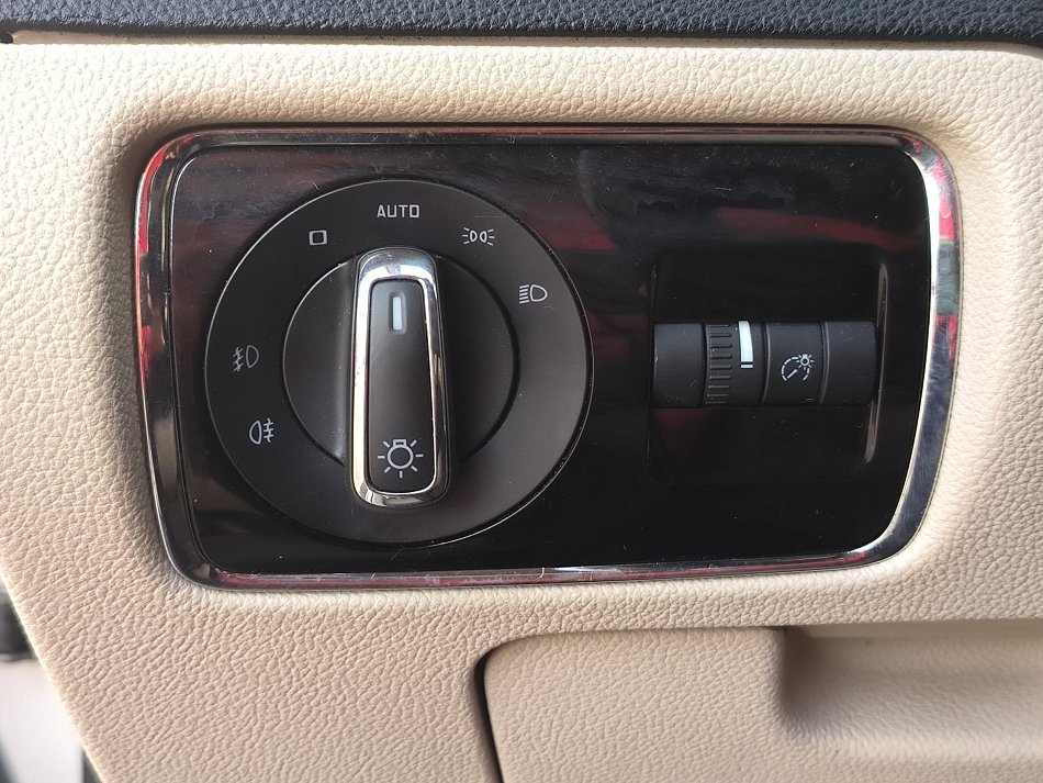 Škoda Superb II 2.0 TDi 