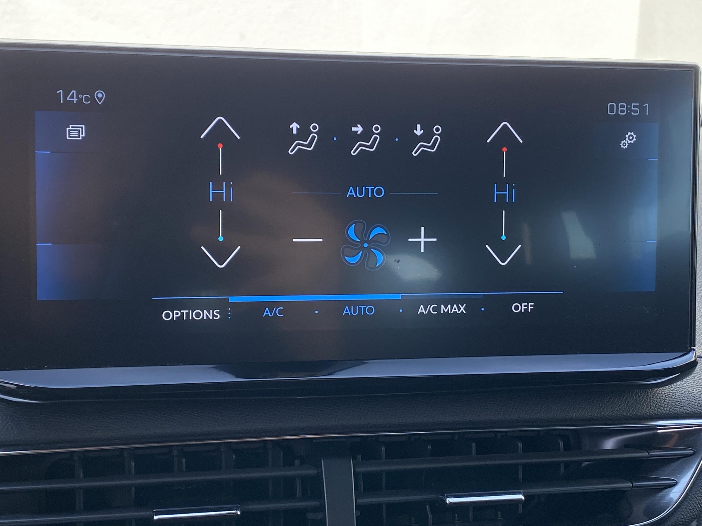 Peugeot 5008, 2023 - pohled č. 16