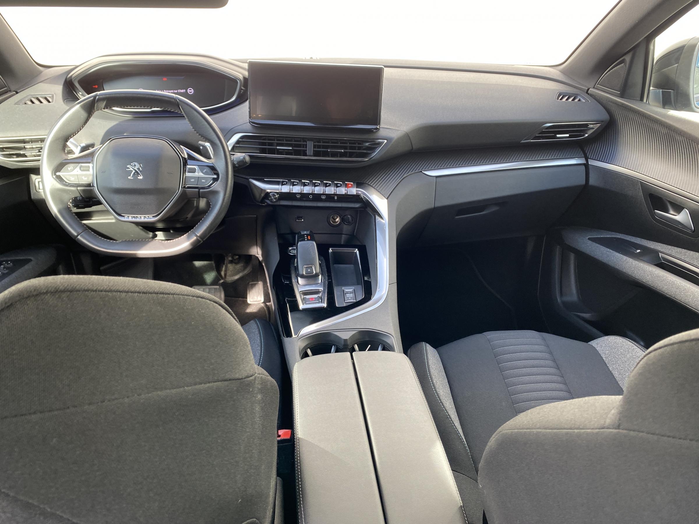 Peugeot 5008, 2023 - pohled č. 8