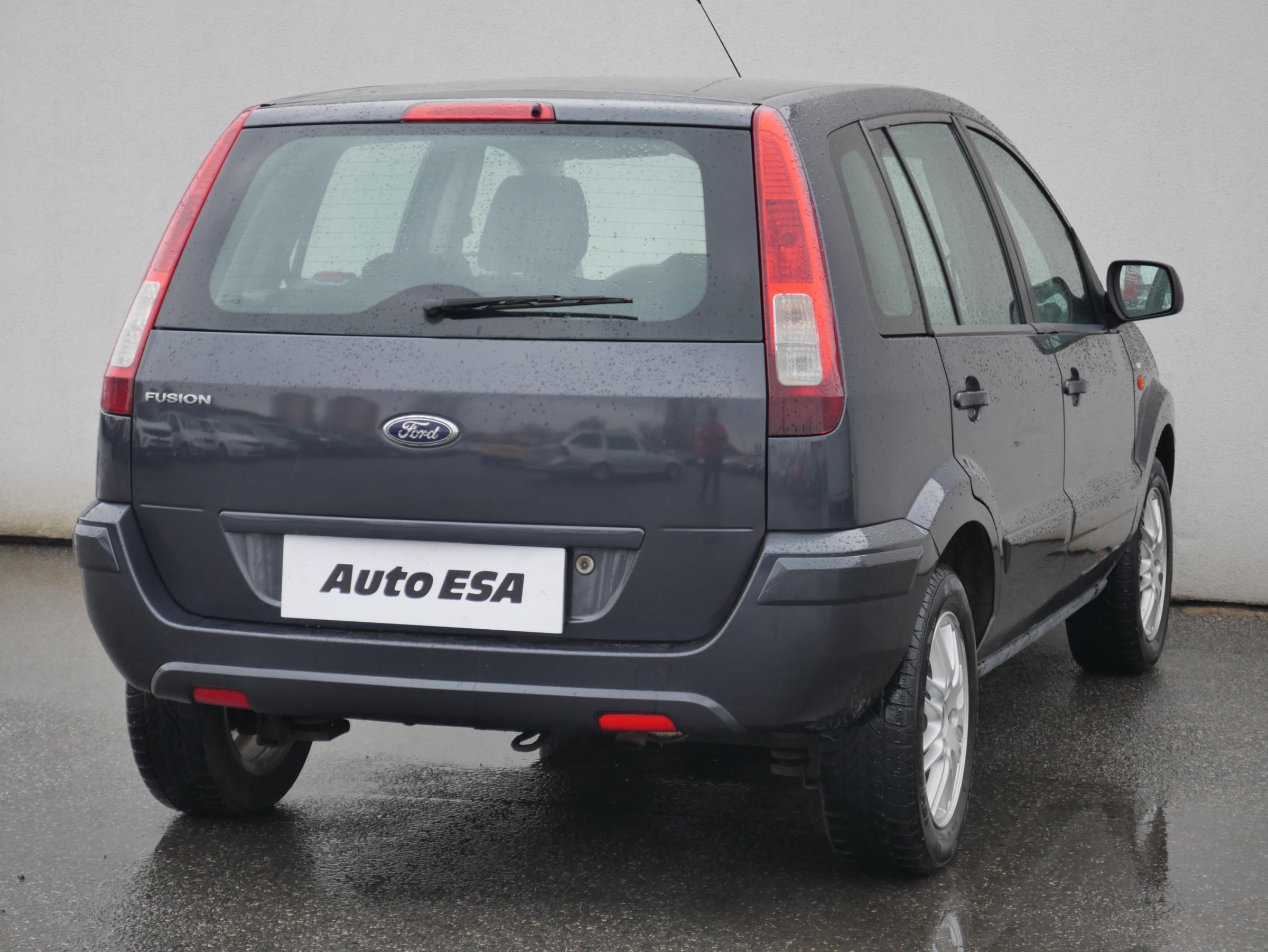 Ford Fusion, 2010 - pohled č. 4