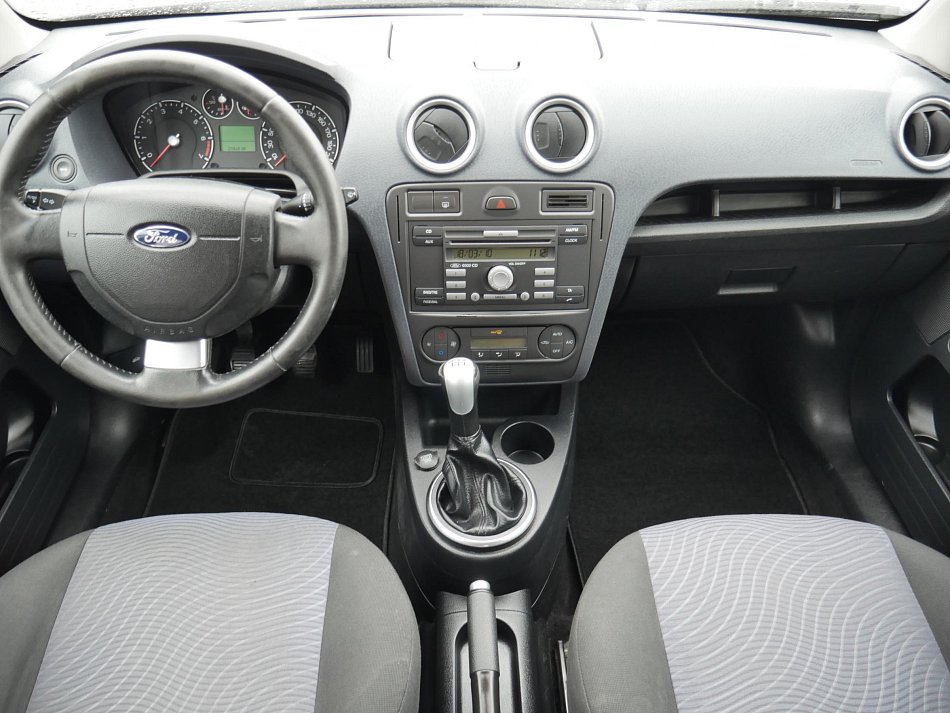 Ford Fusion 1.6i 