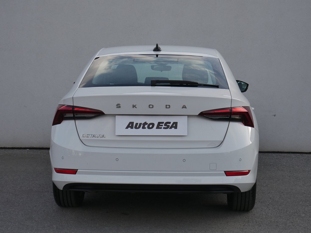 Škoda Octavia IV 2.0 TDI Ambition