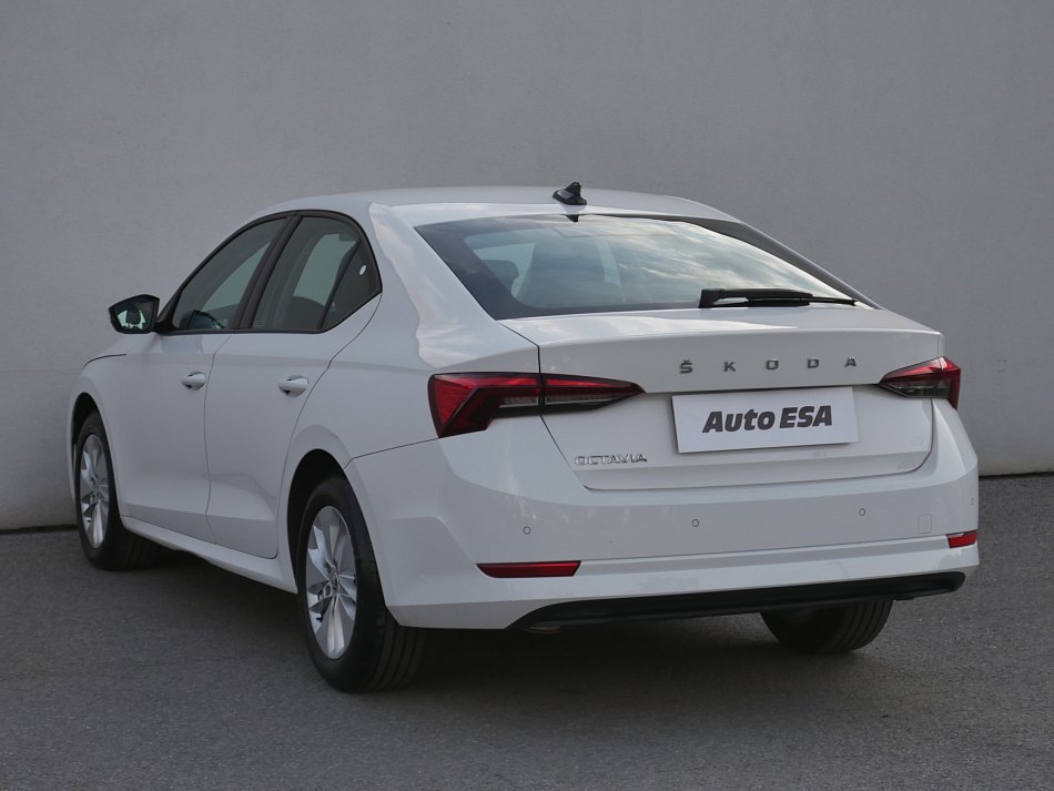Škoda Octavia IV 2.0 TDI Ambition