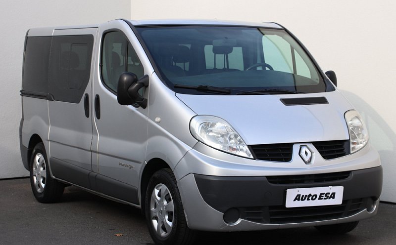 Renault Trafic 2.0 DCi 
