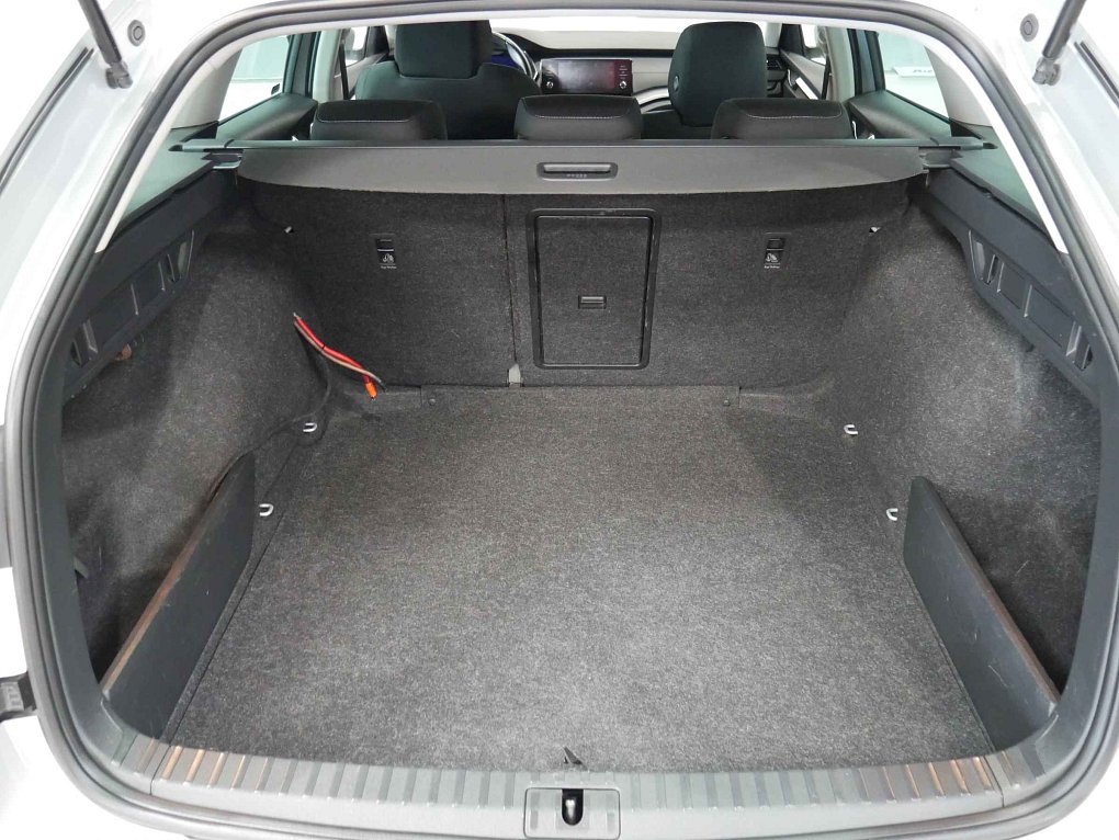 Škoda Octavia IV 2.0TDi Ambition