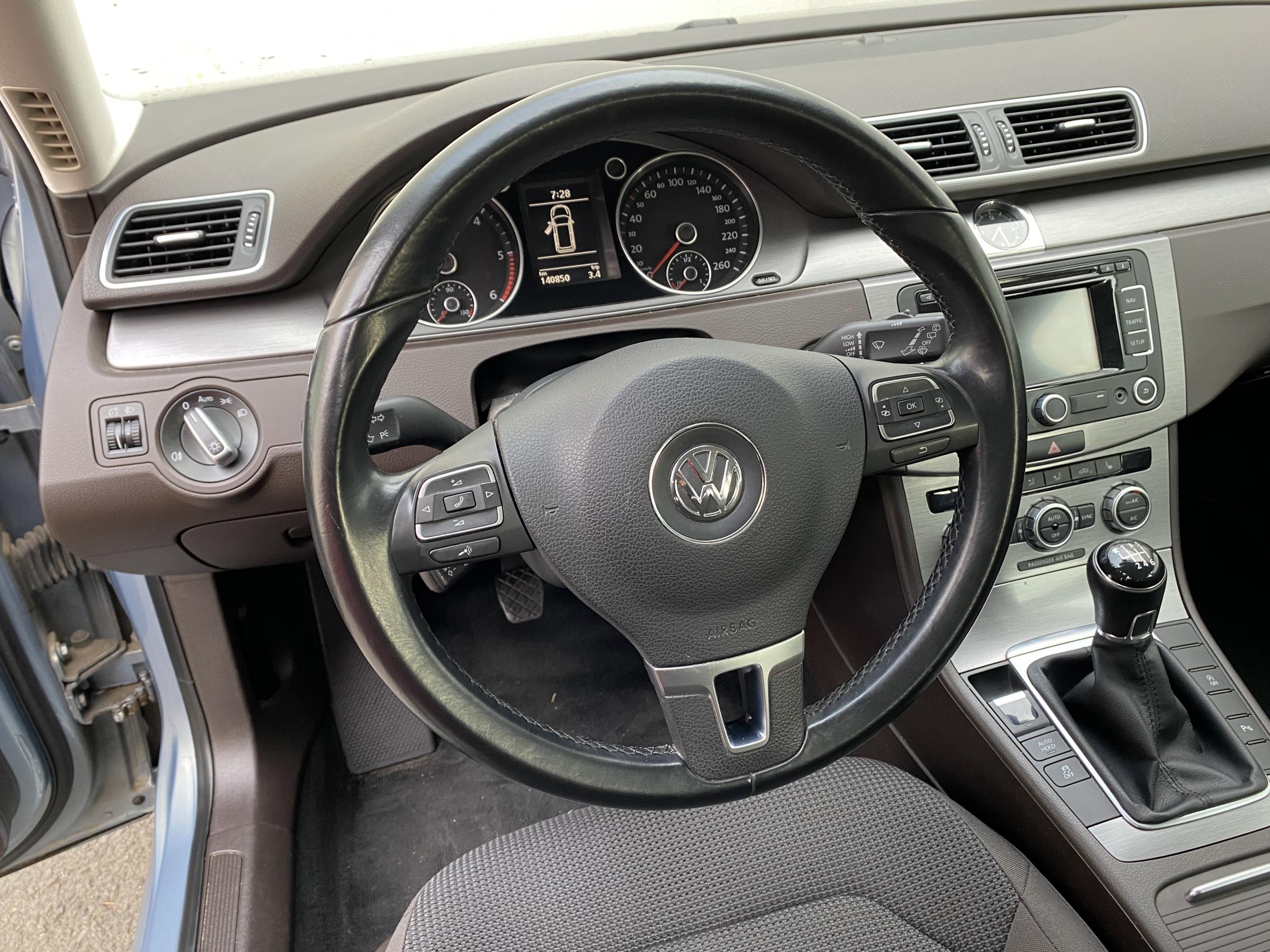Volkswagen Passat, 2013 - pohled č. 17