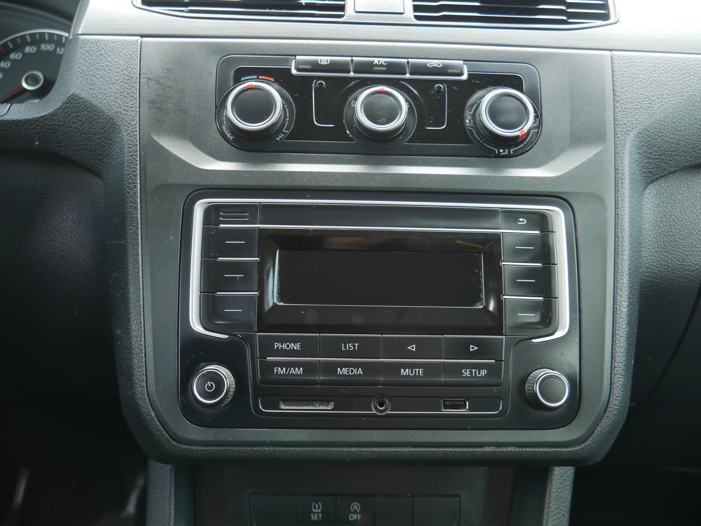 Volkswagen Caddy, 2016 - pohled č. 11