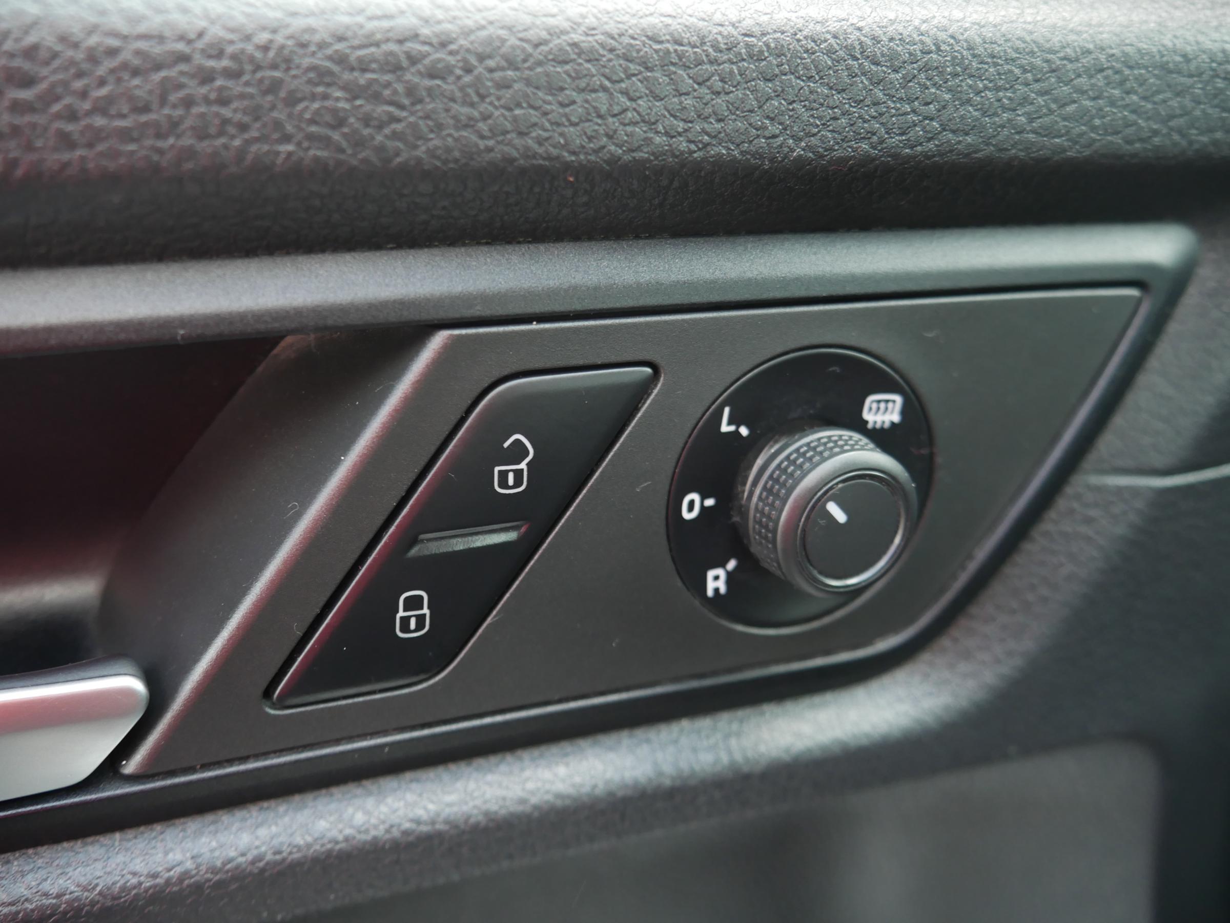 Volkswagen Caddy, 2016 - pohled č. 13