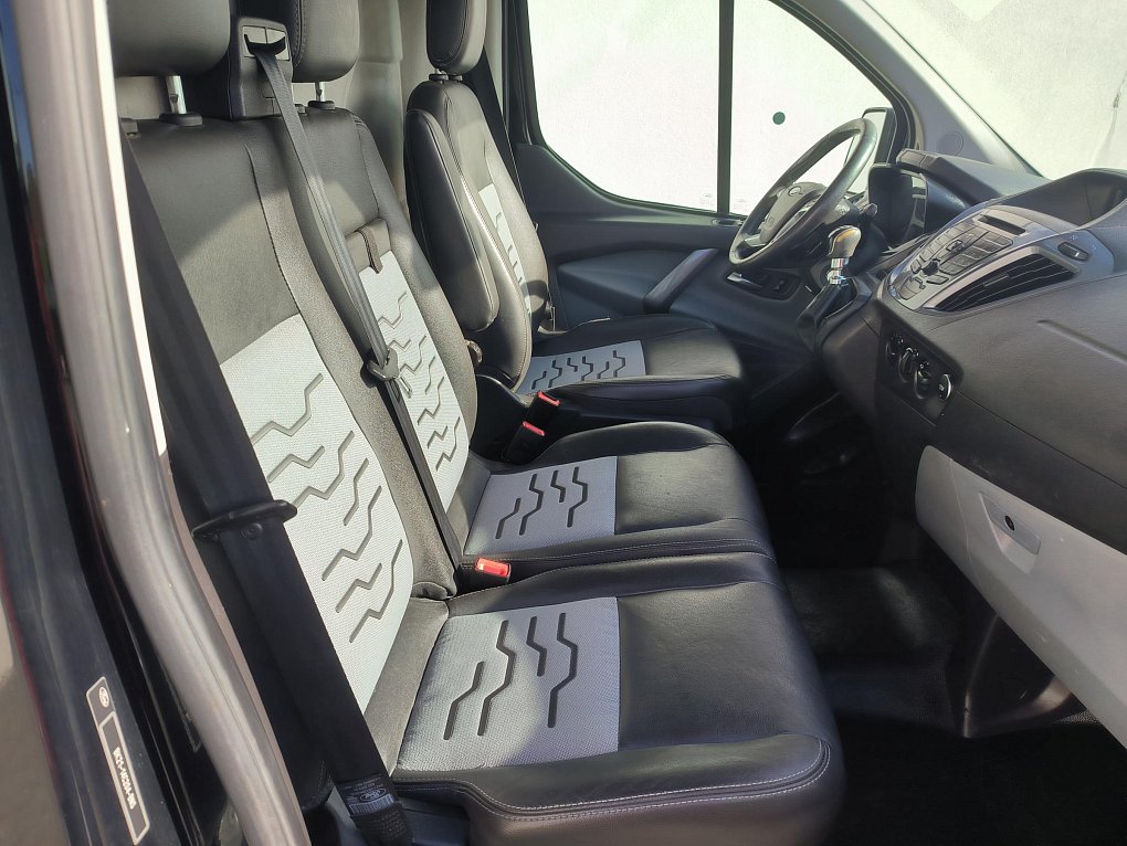 Ford Transit Custom 2.2TDCi Sport L1H1