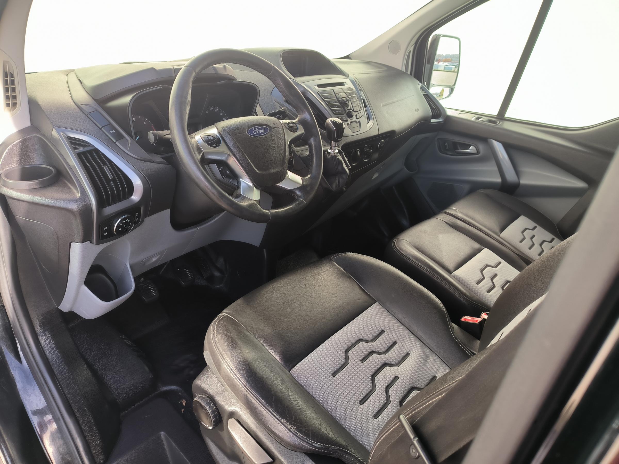 Ford Transit Custom, 2015 - pohled č. 11