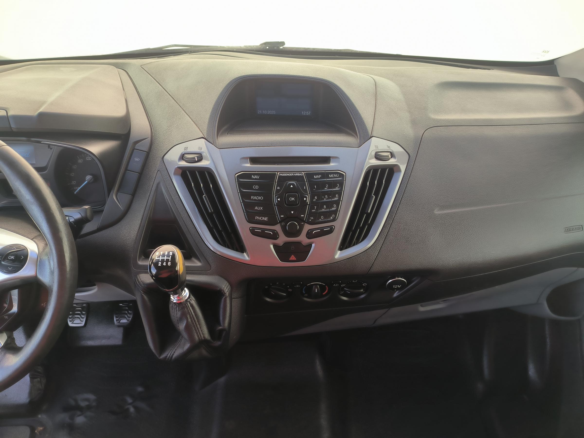 Ford Transit Custom, 2015 - pohled č. 13