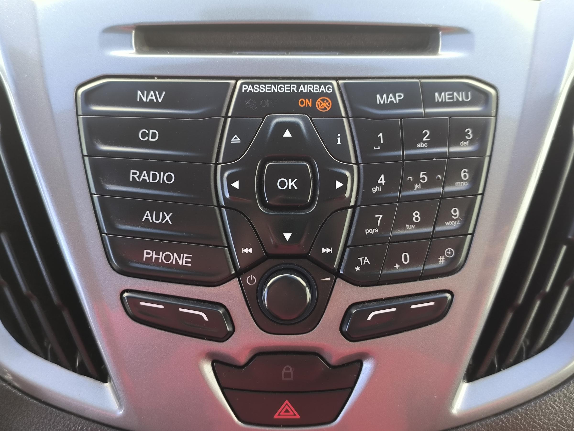 Ford Transit Custom, 2015 - pohled č. 17