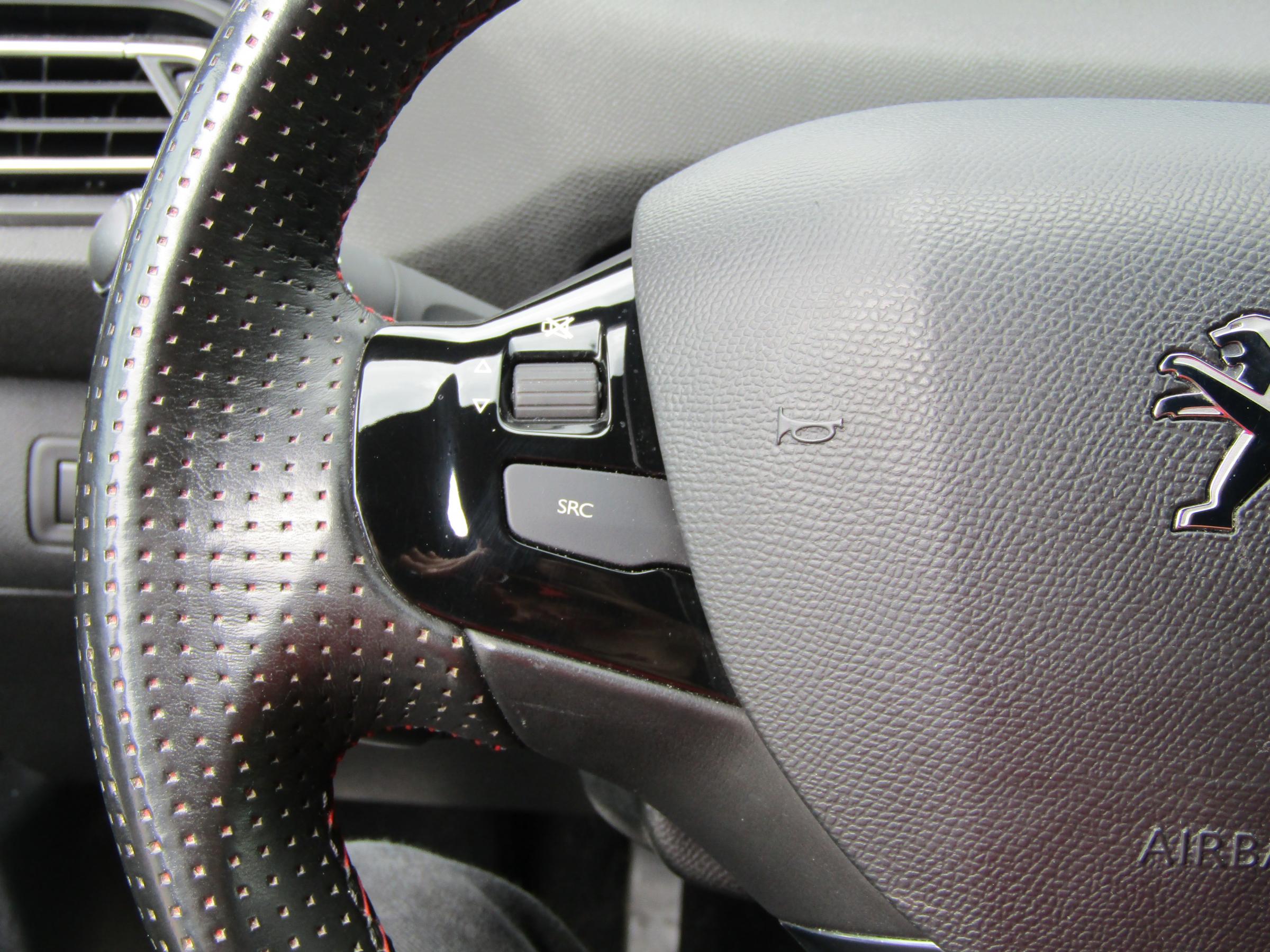 Peugeot 308, 2020 - pohled č. 19