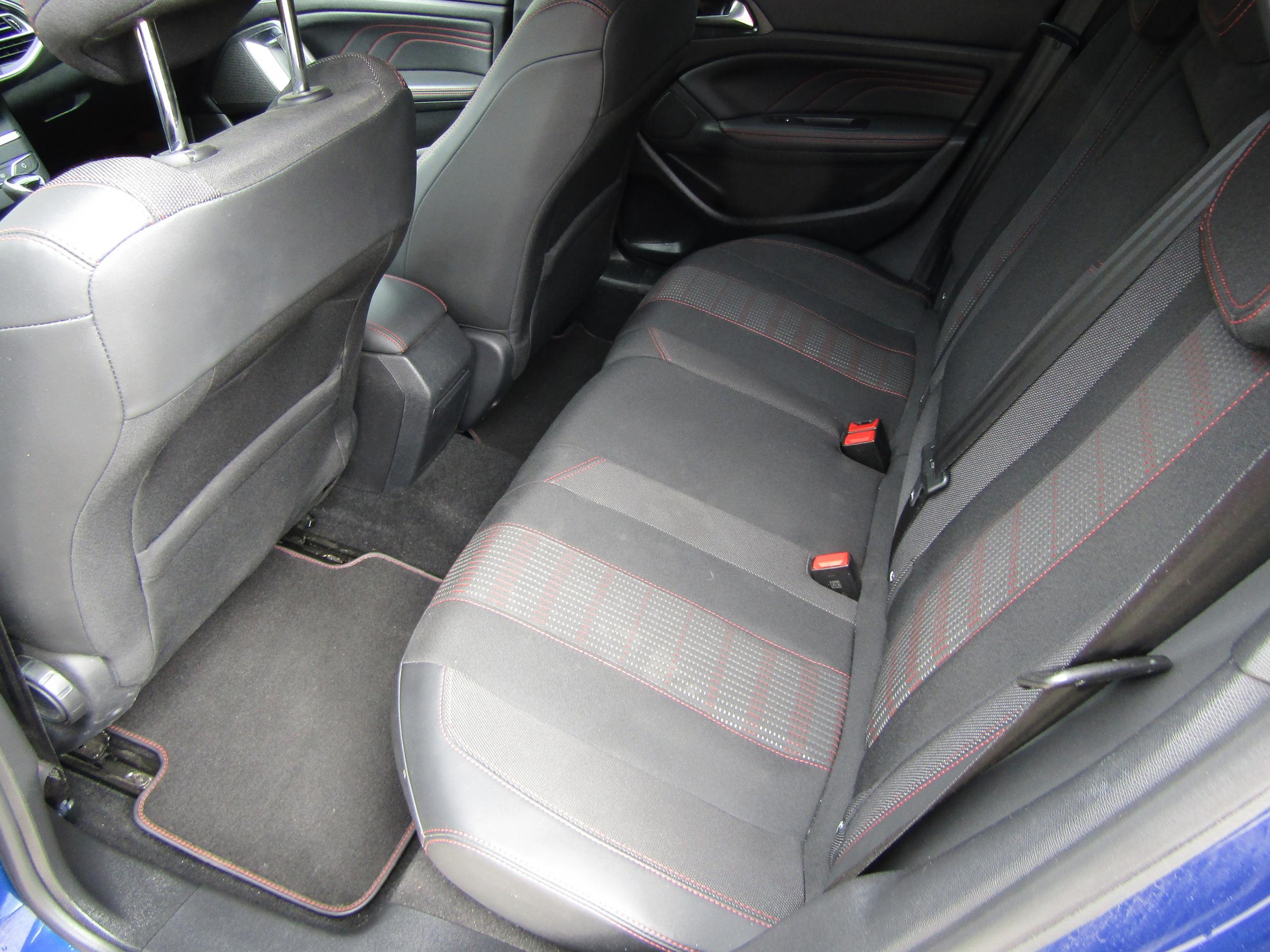 Peugeot 308, 2020 - pohled č. 9