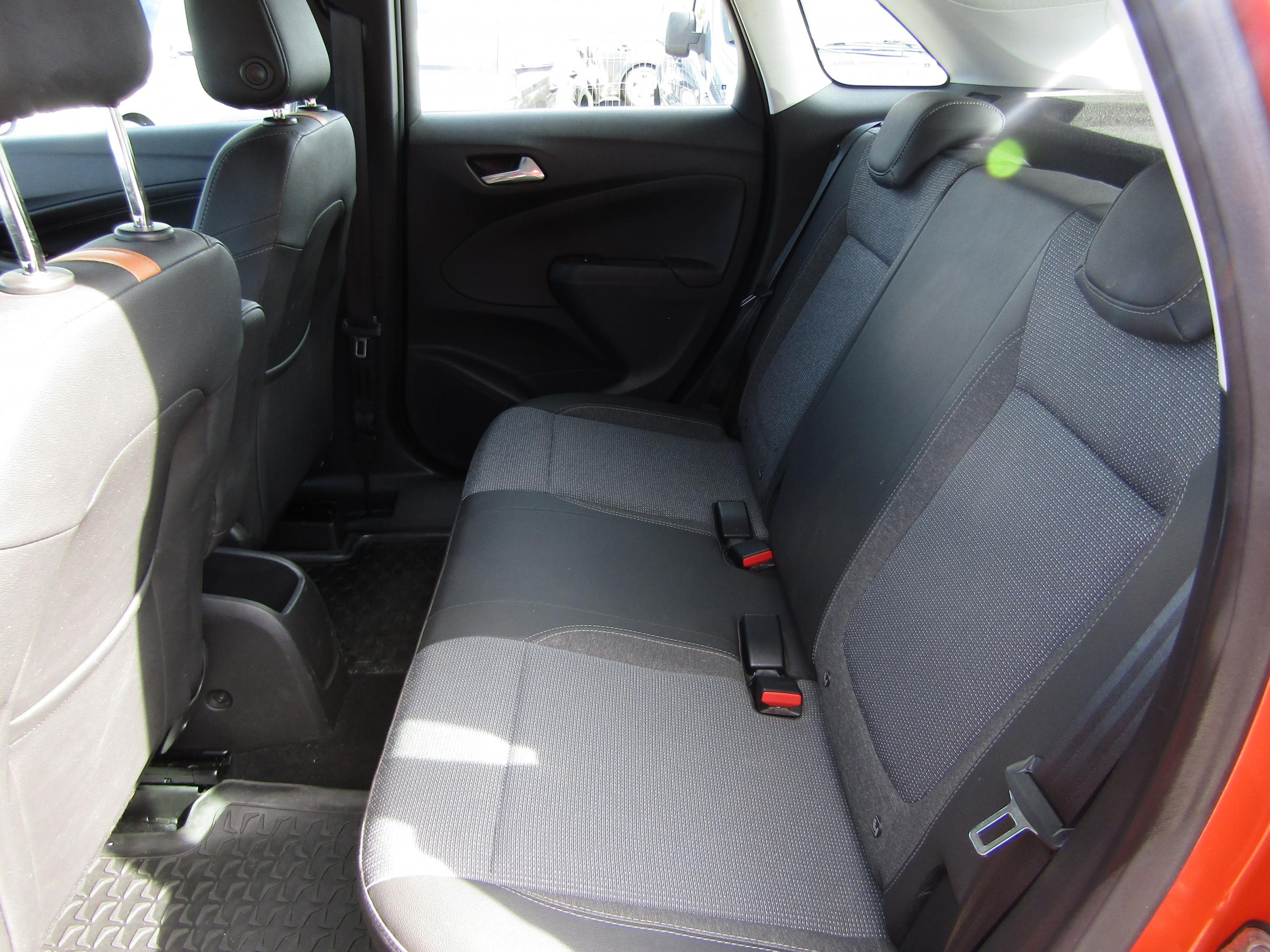 Opel Crossland, 2021 - pohled č. 11