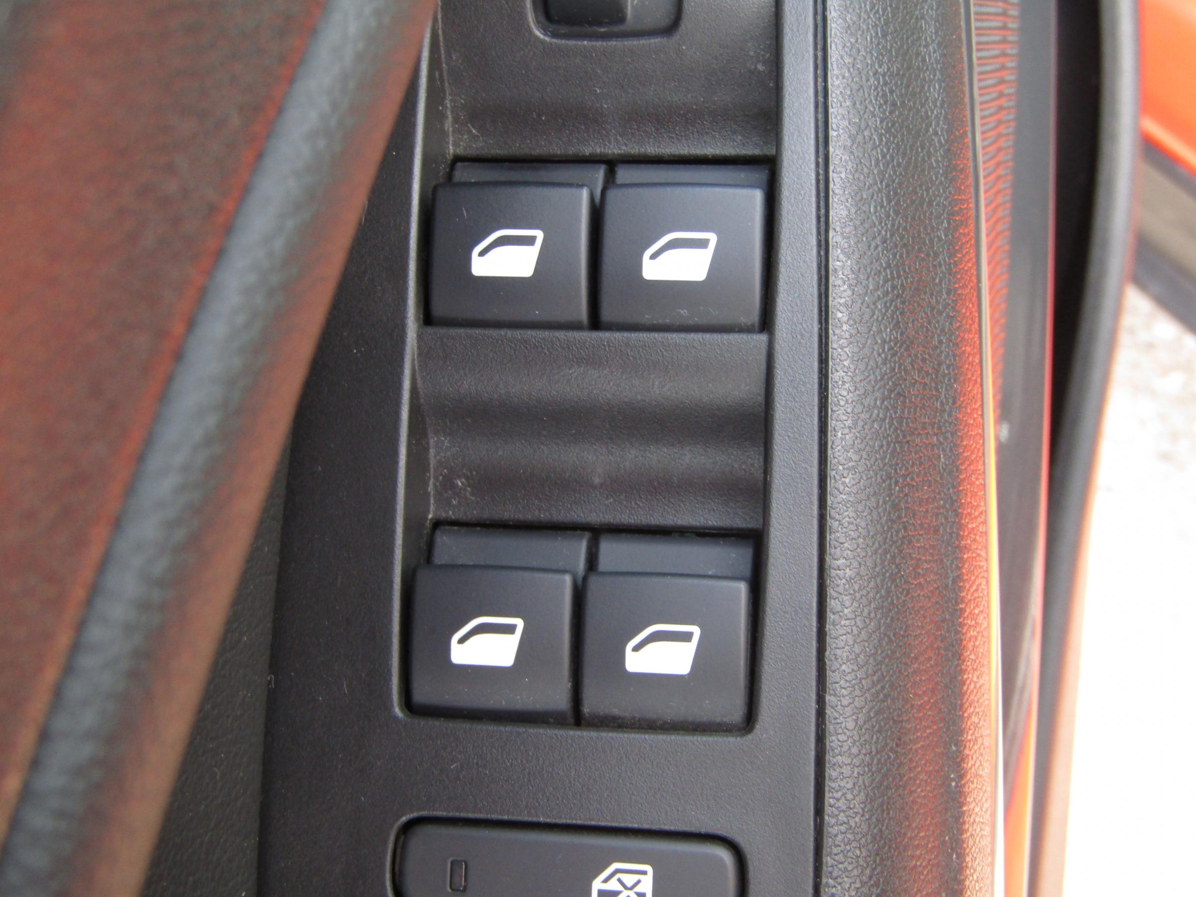 Opel Crossland, 2021 - pohled č. 12