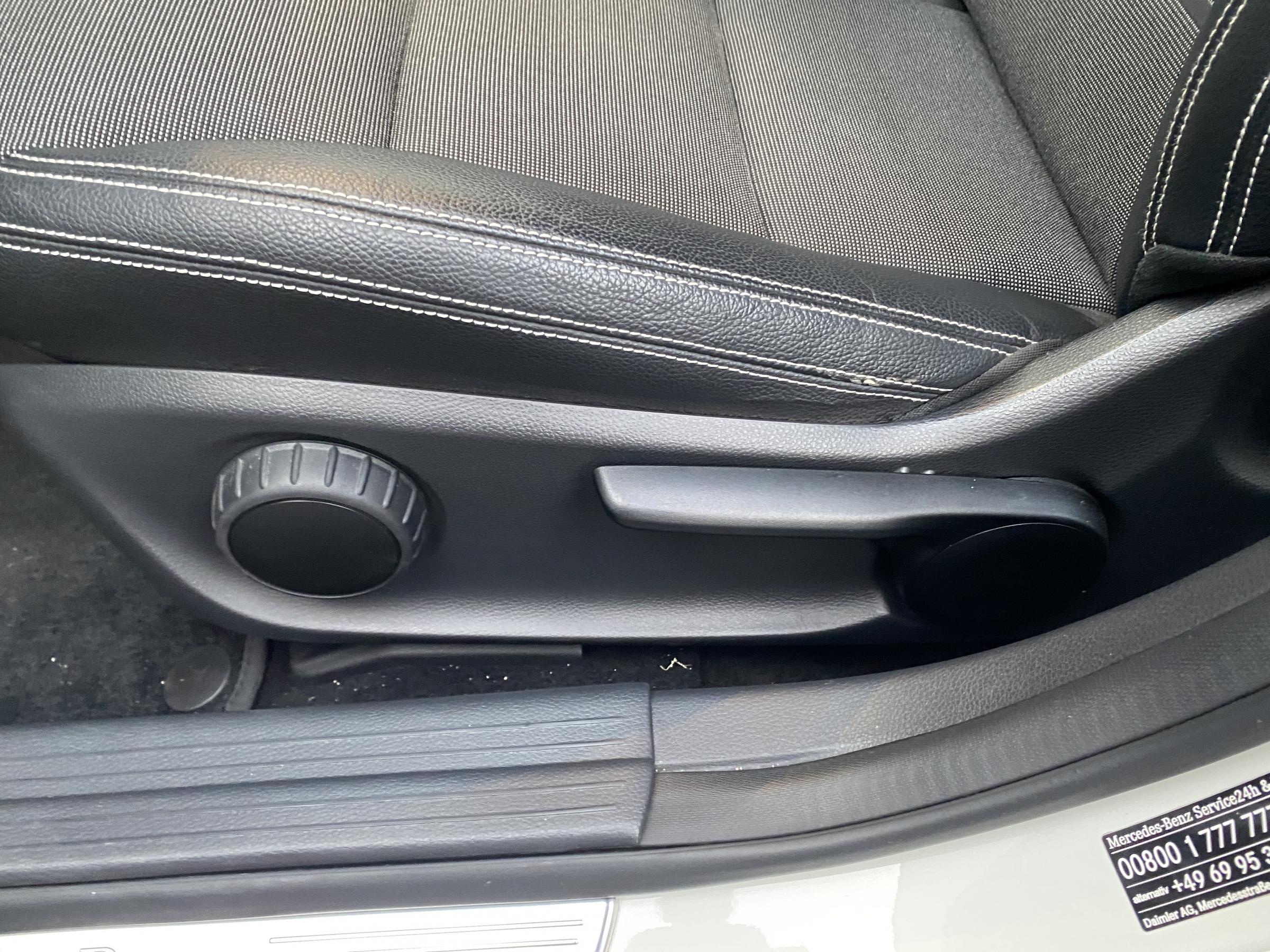 Mercedes-Benz Třída A, 2013 - pohled č. 14