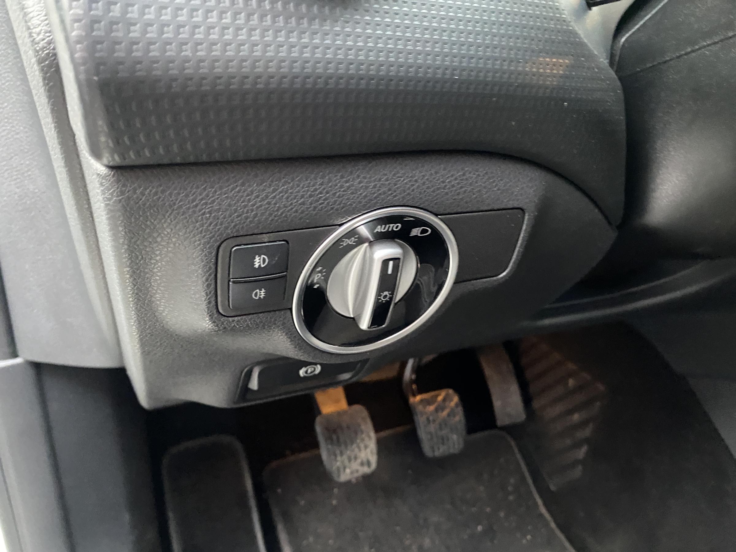 Mercedes-Benz Třída A, 2013 - pohled č. 15