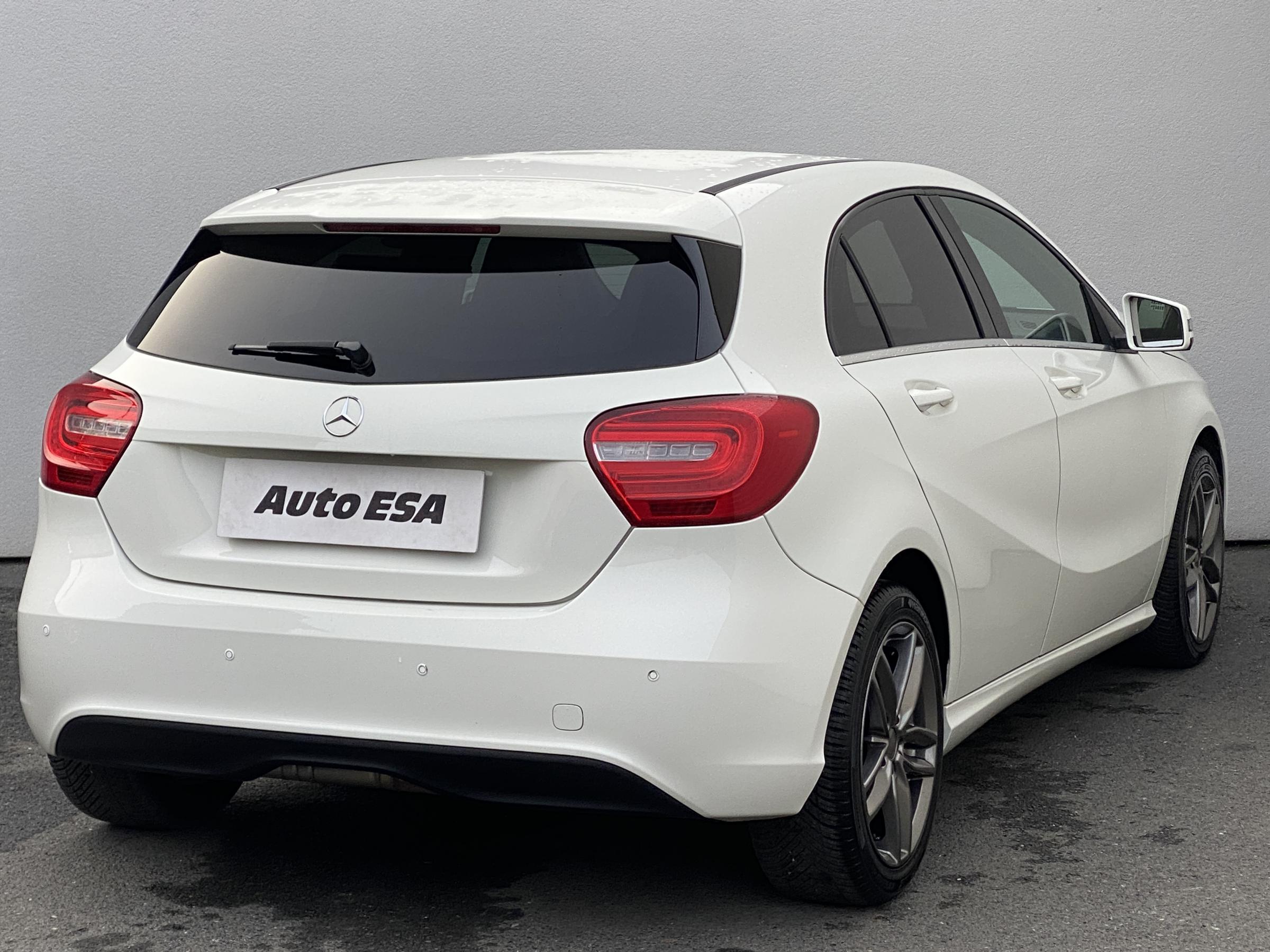 Mercedes-Benz Třída A, 2013 - pohled č. 4