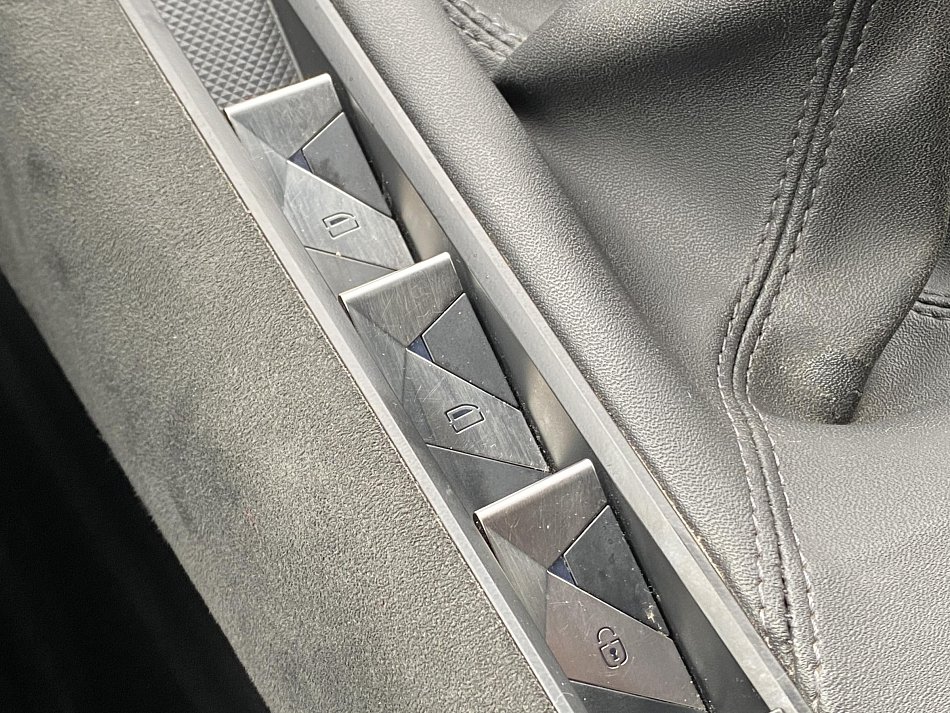 DS DS7 Crossback 1.5 HDi 