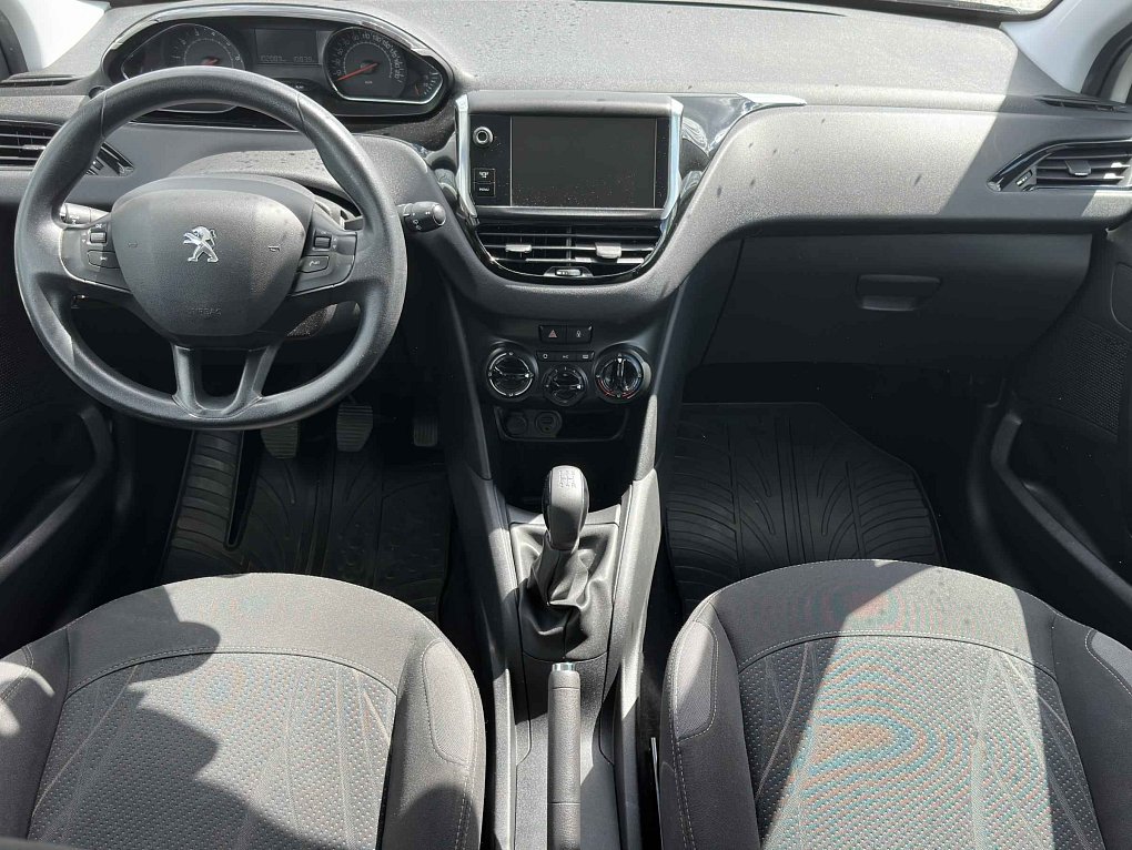 Peugeot 208 1.2PT 