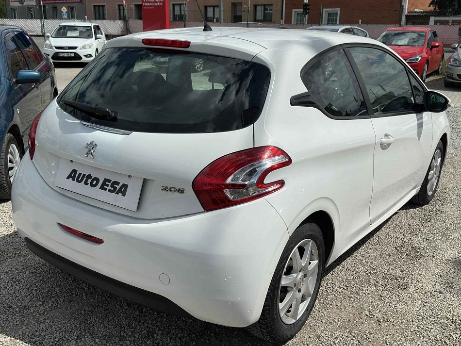 Peugeot 208 1.2PT 