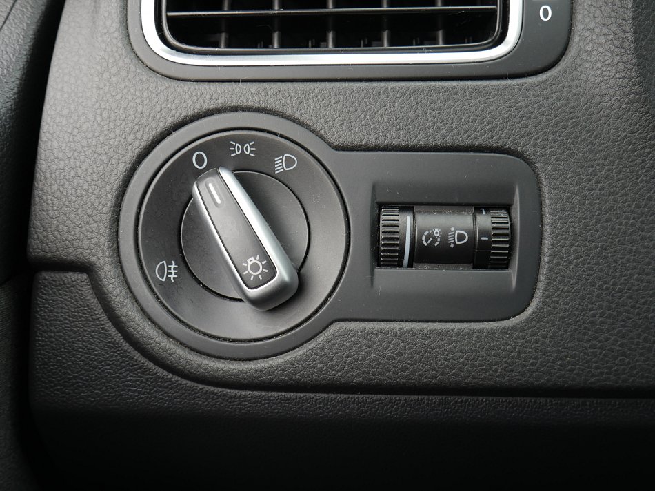 Volkswagen Polo 1.2i 
