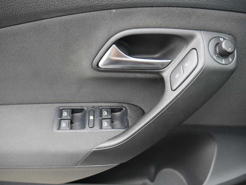 Volkswagen Polo 1.2i 